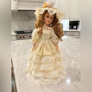 Vintage Porcelain Doll Victorian Ruffle Dress unique 1-5000